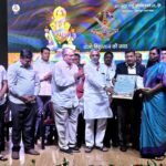 भारतीय सैन्याला ‘संरक्षण’ सेना नव्हे तर ‘सशस्त्र’ सेना म्हणाएअरमार्शल भूषण गोखले (निवृत्त) ; ‘दगडूशेठ’ गणपती ट्रस्टतर्फे हुतात्मा सैनिकांच्या ३५ वीर नारींचा सन्मान सोहळा – दी महार रेजिमेंट, १३ व्या बटालियनच्या हीरक महोत्सवानिमित्त आयोजन