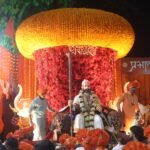 -पारंपरिक मिरवणुकीद्वारे पूर्व भागात शिवरायांना नमनगुरुवार पेठेत प्रभात मित्र मंडळतर्फे शिवजयंती उत्सव ; वेत्र चर्म, लाठी काठी प्रात्यक्षिके, ढोल ताशा वादन व महिलांच्या हस्ते शिवआरती