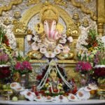 दगडूशेठ’ गणपती मंदिरात गुढीपूजन व फुलांची आरासपरिमंडळ १ चे पोलीस उपायुक्त कृषीकेश रावले यांच्या हस्ते गुढीपूजन