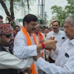वाराणसीत चंद्रकांतदादा पाटलांकडून ‘विजयाचा जल्लोष’;