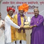 -कला हे आनंदाच्या अभिव्यक्तीचे प्रभावी माध्यम