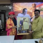 आयुक्त नवल किशोर राम यांचा वाढदिवसानिमित्त सत्कार